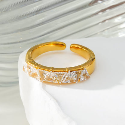 Bague rangée sertie de zircones - Style ALLY Or