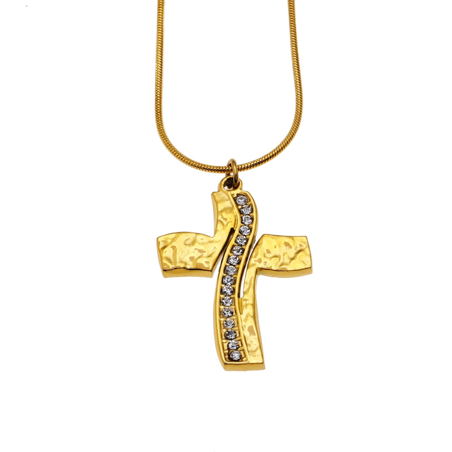 ARCASSA : Pendentif Croix Finition Martelé et Zirconium sur une Mini Chaîne Texturée Peau de Serpent.