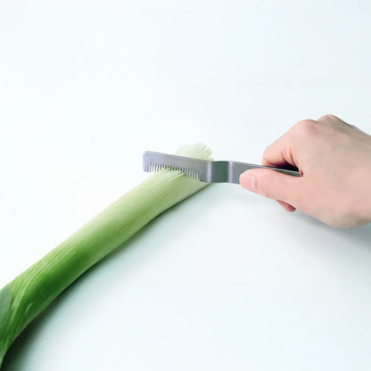 Eatoco Saku Coupe-Poireau – Ustensile pour légumes fibreux - Fabriqué au Japon