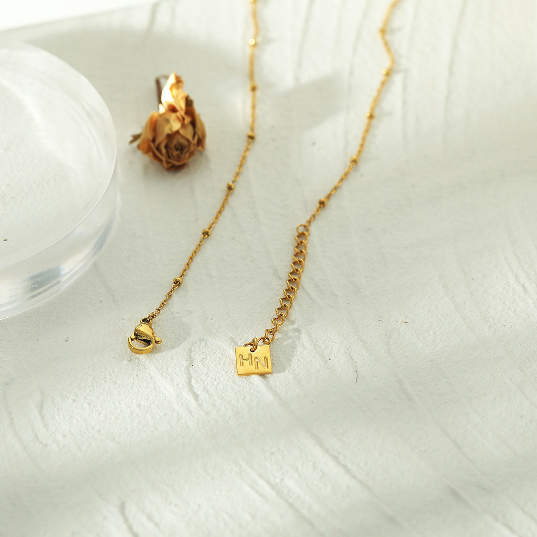 AVERY 20" Or : Collier en chaîne de perles en or, essentiel pour un usage quotidien