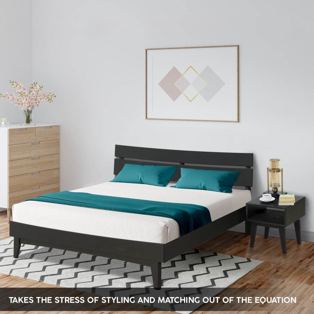 Ensemble de chambre à coucher Aurora avec lit en bois massif et table de chevet assortie