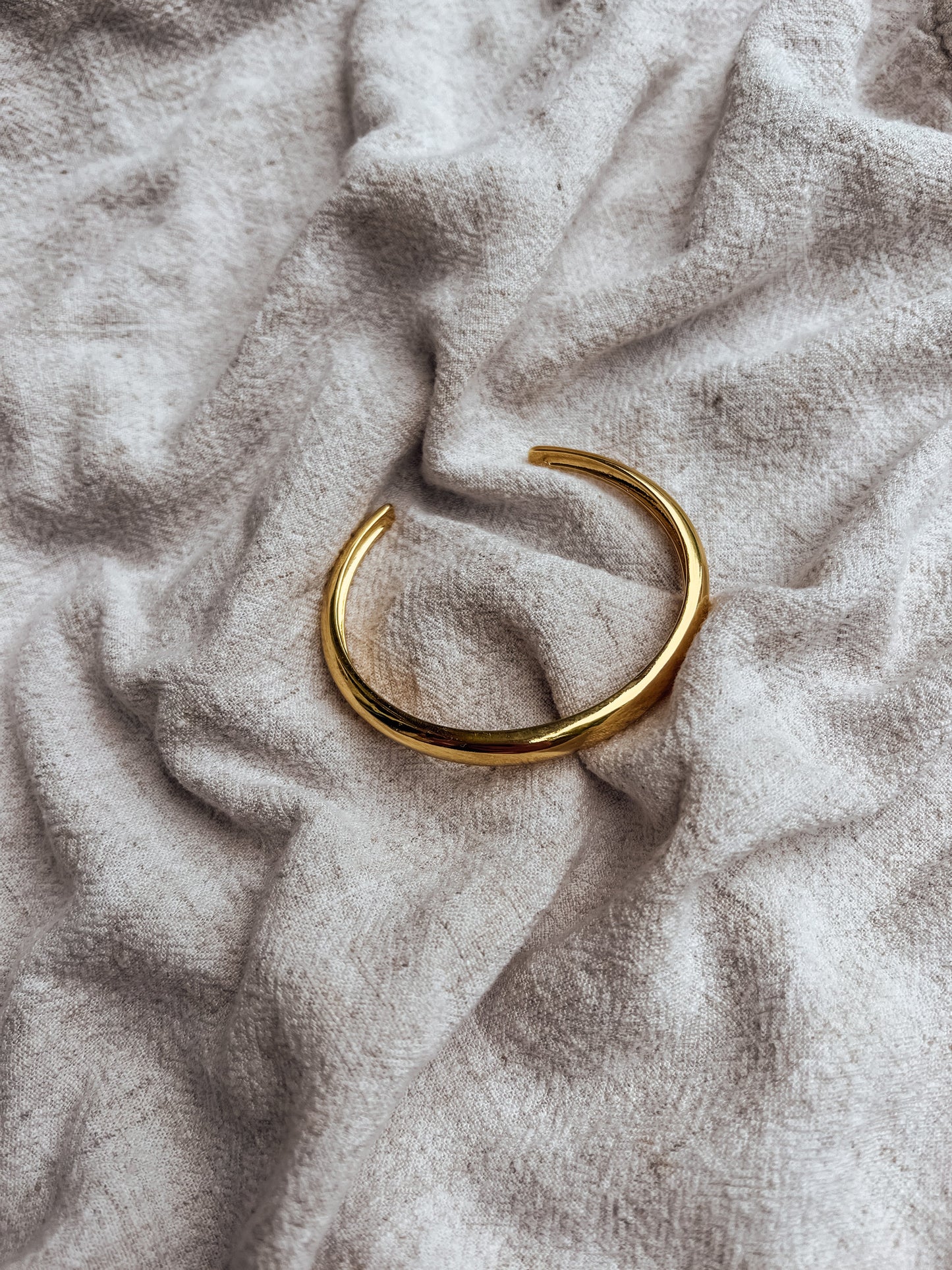 Bracelet rigide Saint Laurent