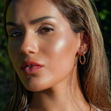 BARBARA Gold: Contrast Textured Twisted Rope Hoop Earrings