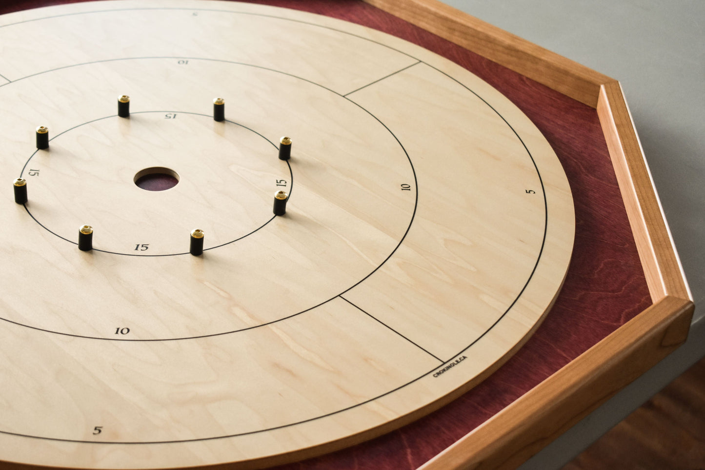 Le Baltic Bircher par Crokinole Canada - Grand Jeu de Crokinole Traditionnel (Avec Numéros)