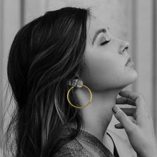 Style BIANCA Doré : Créoles Dorées Classiques Essentielles Quotidiennes. Disponibles en 7 Tailles – de 1 cm à 6 cm