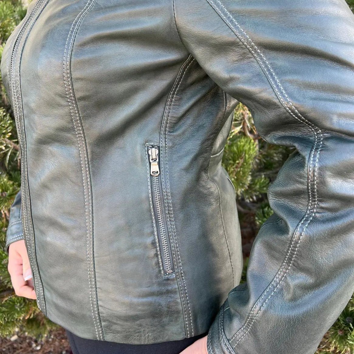 Veste en cuir à capuche détachable BOL pour femme