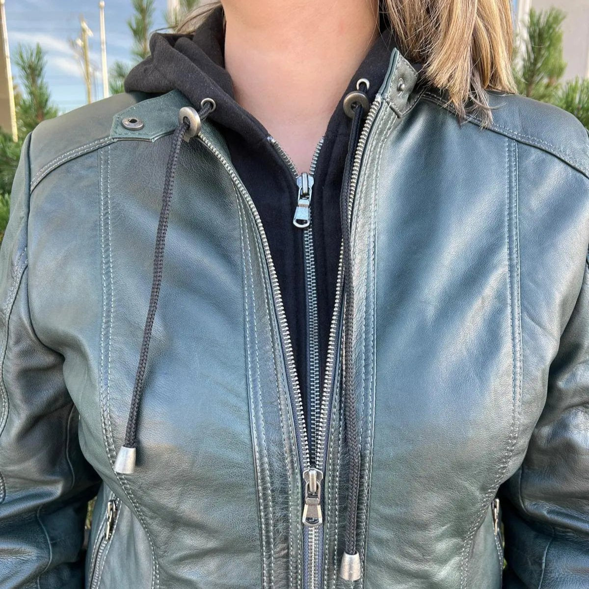 Veste en cuir à capuche détachable BOL pour femme