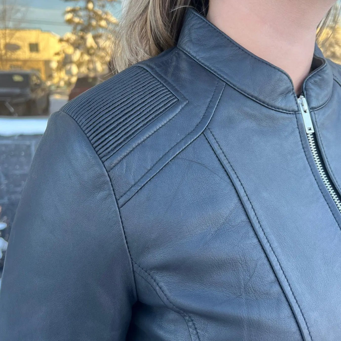 Blouson en cuir côtelé Paulina pour femme de BOL
