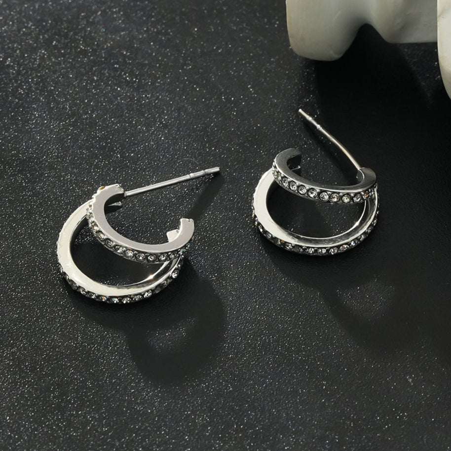 BOTTEGA: Créoles en argent à double rangée de zircons cubiques (CZ) pavés