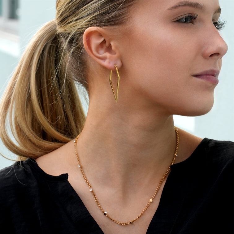 BRONTE : Boucles d'oreilles créoles contemporaines élégantes en forme de losange