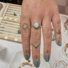 MOONSTONE | Bague en argent sterling 925 et pierre de lune