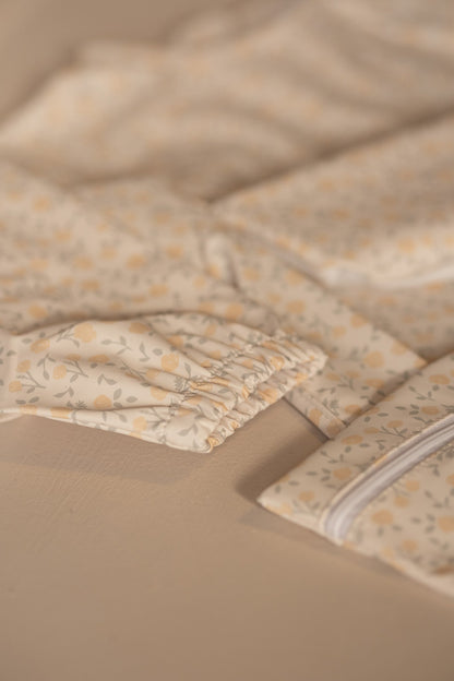 Bavette imperméable à manches longues avec poche | 6-24 mois