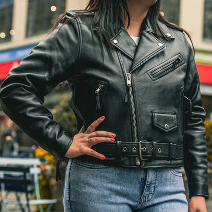 Veste de moto en cuir pour femme. Doublure thermique matelassée et cuir de vachette