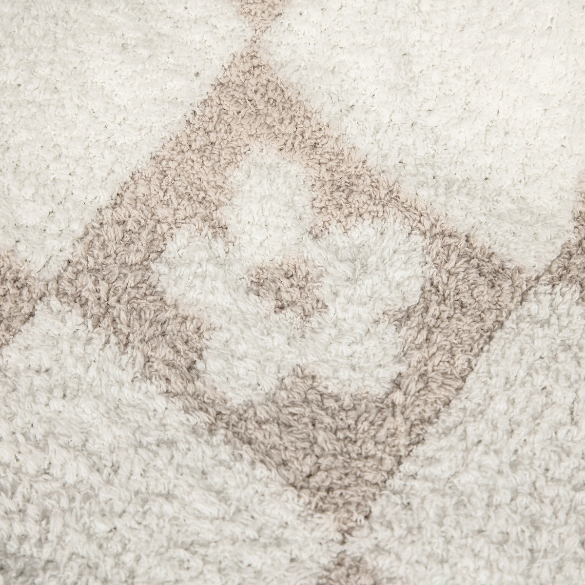 Couverture pour tout-petits imprimée Blushing Beige & White Flower Power