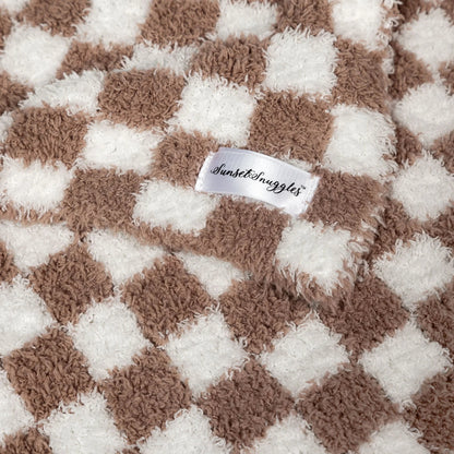 Doudou imprimé carreaux chocolat au lait et blanc