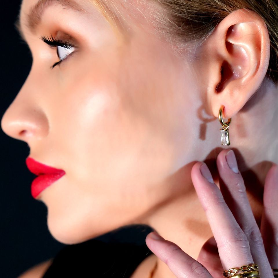 CACA Gold : Boucles d'oreilles créoles avec cristaux transparents, style vintage