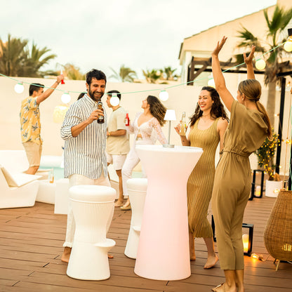 Capri 110<br> Table de bar intérieure et extérieure