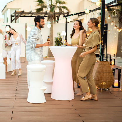 Capri 110<br> Table de bar intérieure et extérieure