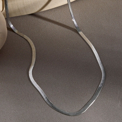 CATANIA : Collier chaîne argenté effet peau de serpent