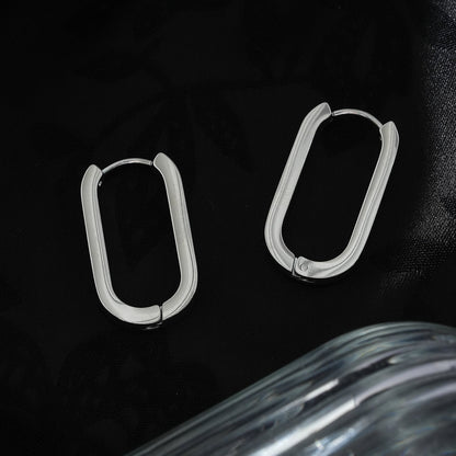 CHANDA Or Blanc (Argenté) : Boucles d'oreilles créoles rectangulaires à coins arrondis