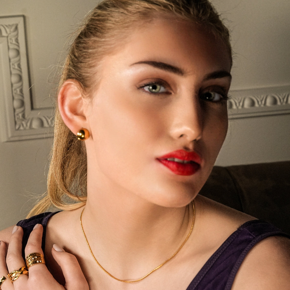 CHASTITY: Collier chaîne doré texturé peau de serpent délicate
