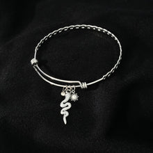 CATALINA Or Blanc (ton argenté) : Bracelet avec Breloques Serpent, Symbole Solaire et Zirconia (CZ).