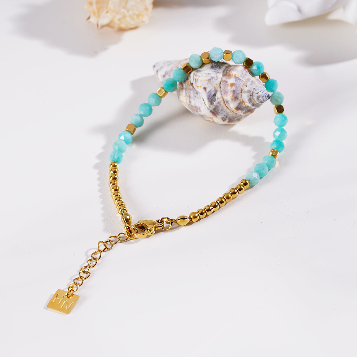 CLEMENTINA Or: Bracelet en perles d'amazonite et or
