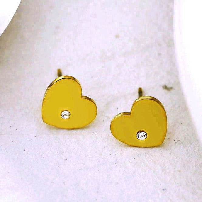 CUORE Gold : Puces d'oreilles solitaires en zircone en forme de cœur