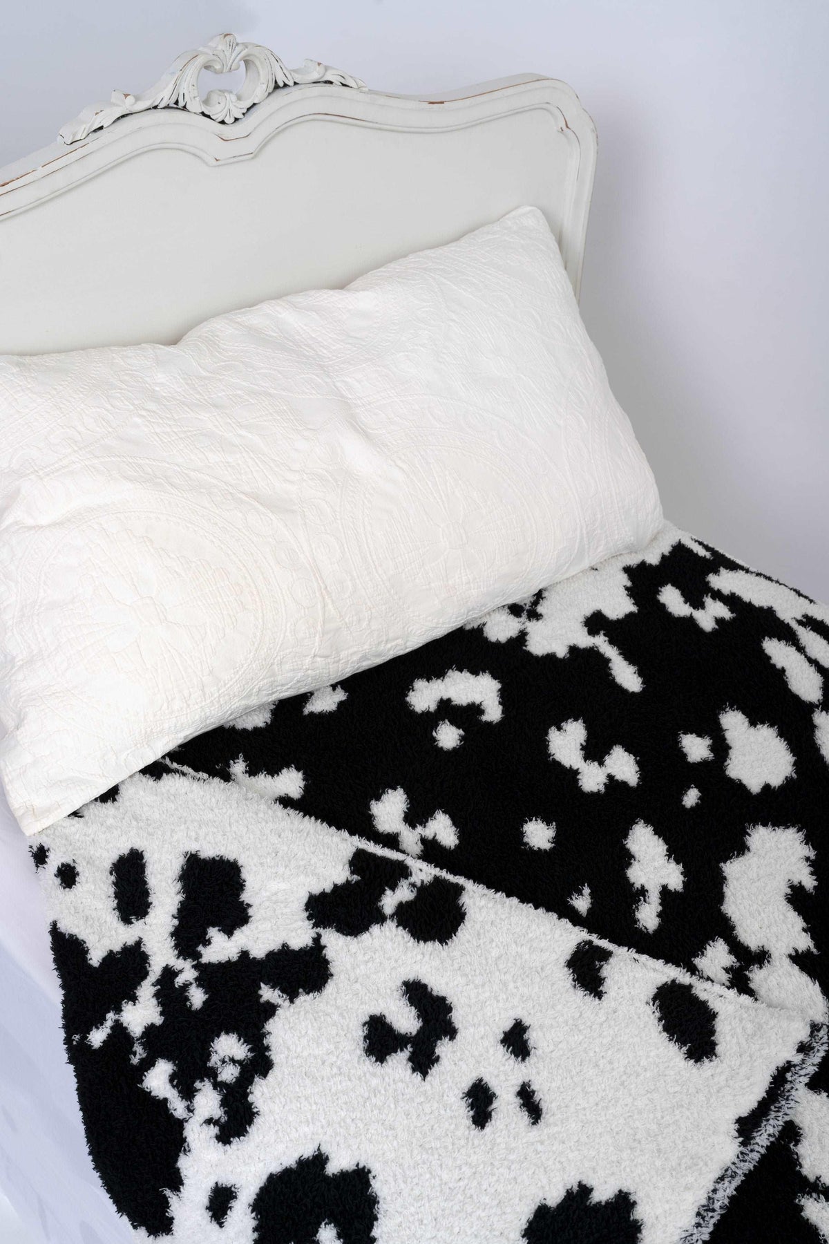 Jeté de lit double à imprimé vache noir et blanc
