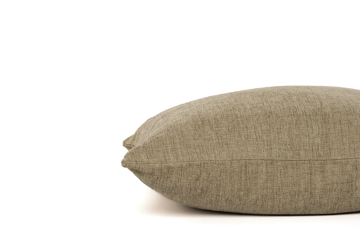 Housse de coussin chenille écrue
