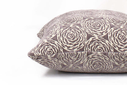 Housse de coussin florale mauve