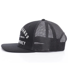 Casquette en maille DHCM