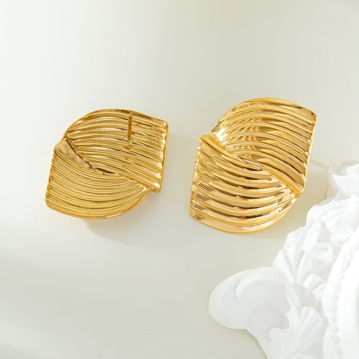 CEZAR Gold: Art Deco Textured Geometric Stud Earrings