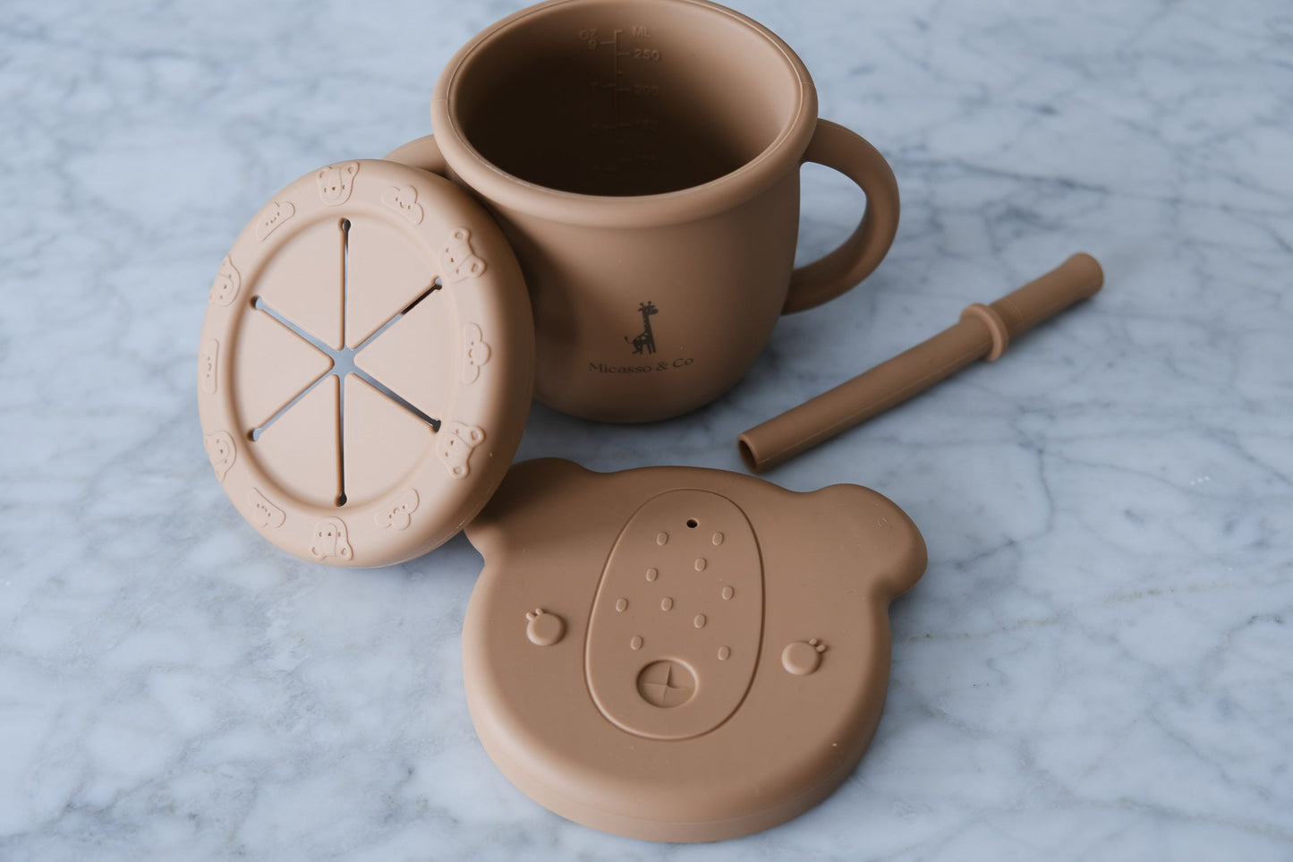 2-in-1 snack and liquid learning cup