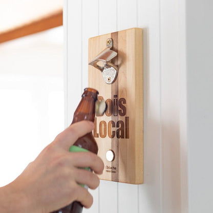 Wall-mounted bottle opener with magnet "Le d-Bouche"