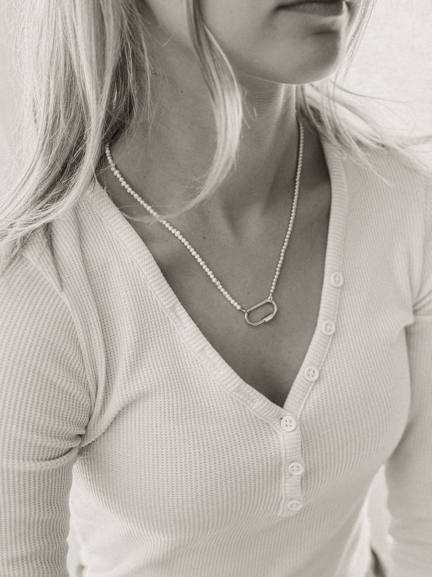 The Manhattan Necklace