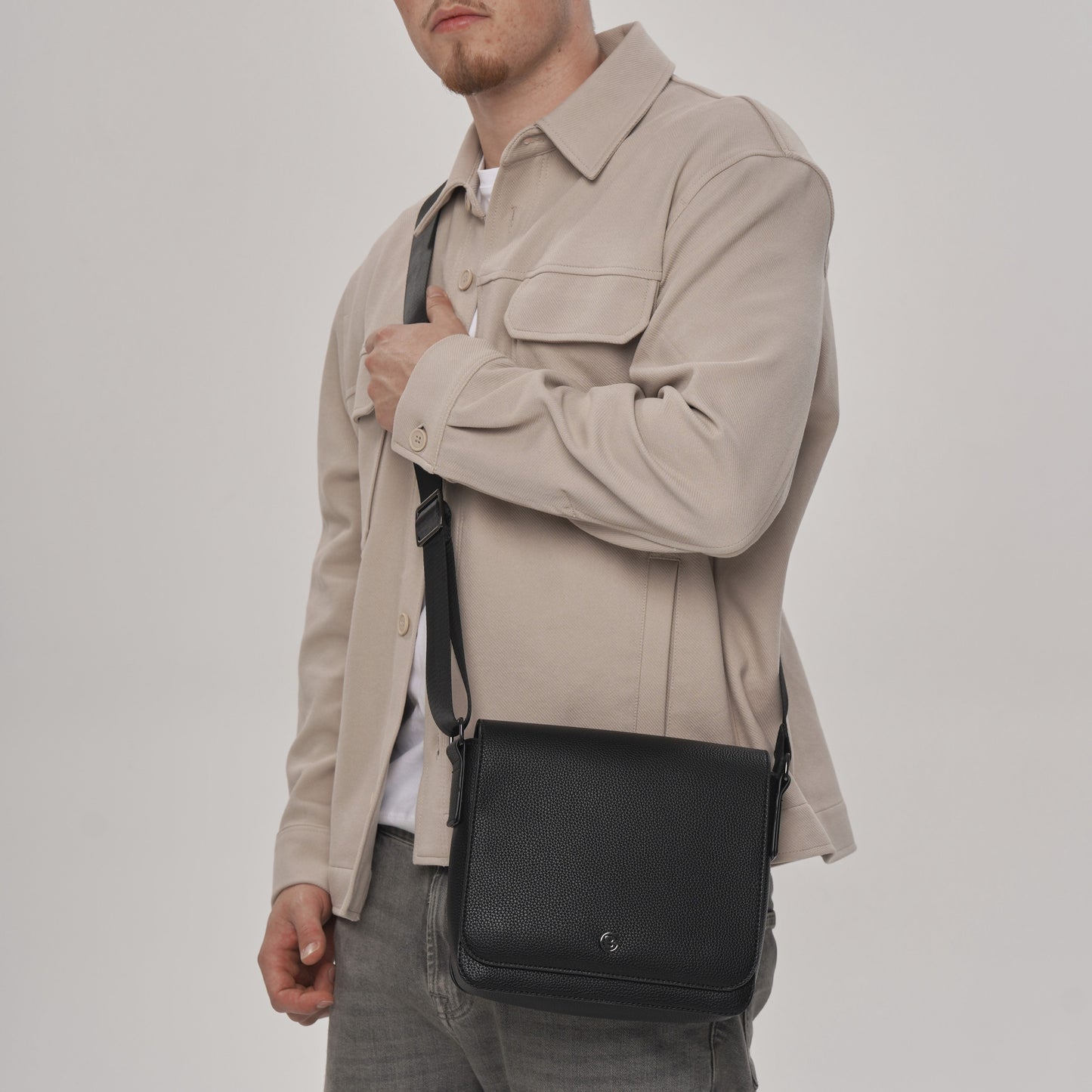 Mike Crossbody Bag