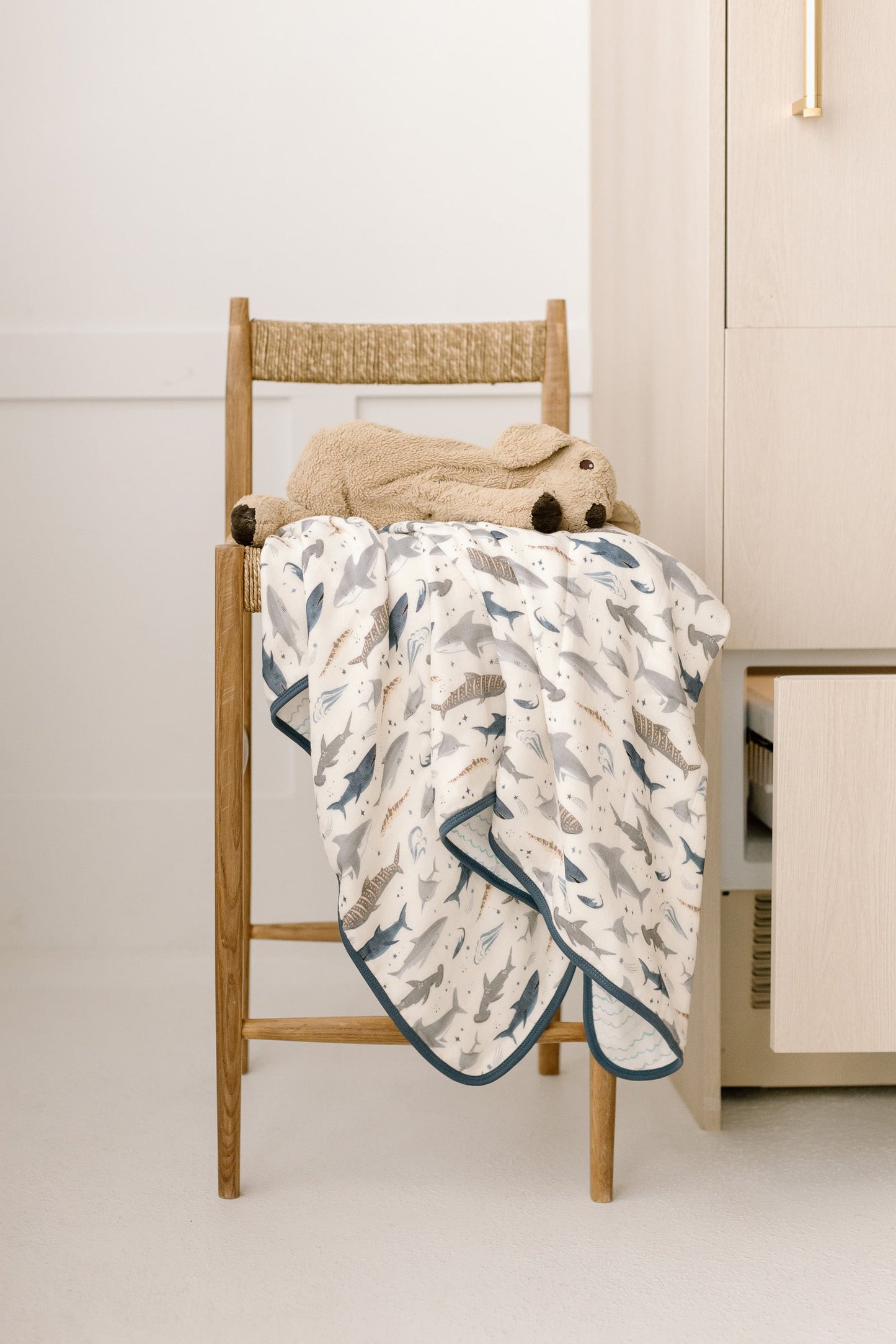 Muslin Quilt - Smiley Sharks