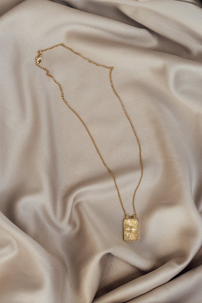 Le collier de jasmin