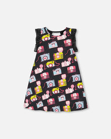 Robe imprimée à manches en résille noire