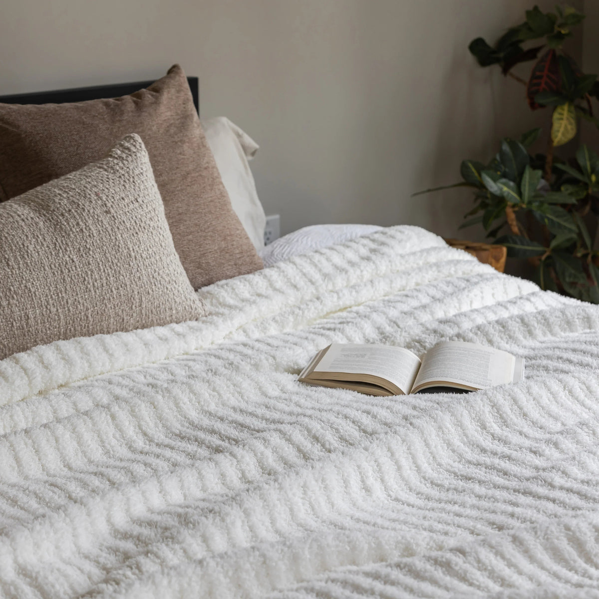 Couverture de lit King Size côtelée blanche