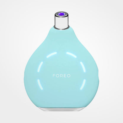 FOREO KIWI Blackhead Remover Pore Vacuum with Blue LED Light - Arctic Blue