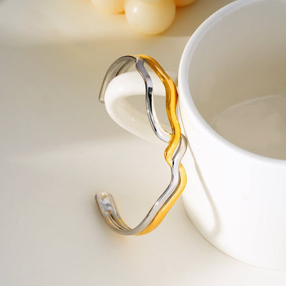 FREDRIKA : Bracelet chic géométrique abstrait en métaux mélangés
