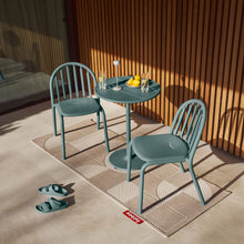 Fred's Bistro Set<br> 1 Round Table + 2 Chairs