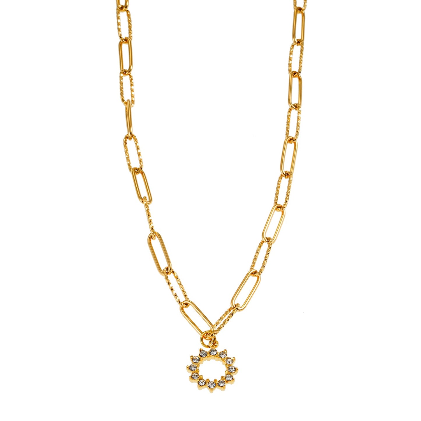 FRETTA : Collier à Pendentif Étoile Rayonnante en Zirconium avec Chaîne Trombone en Plaqué Or.