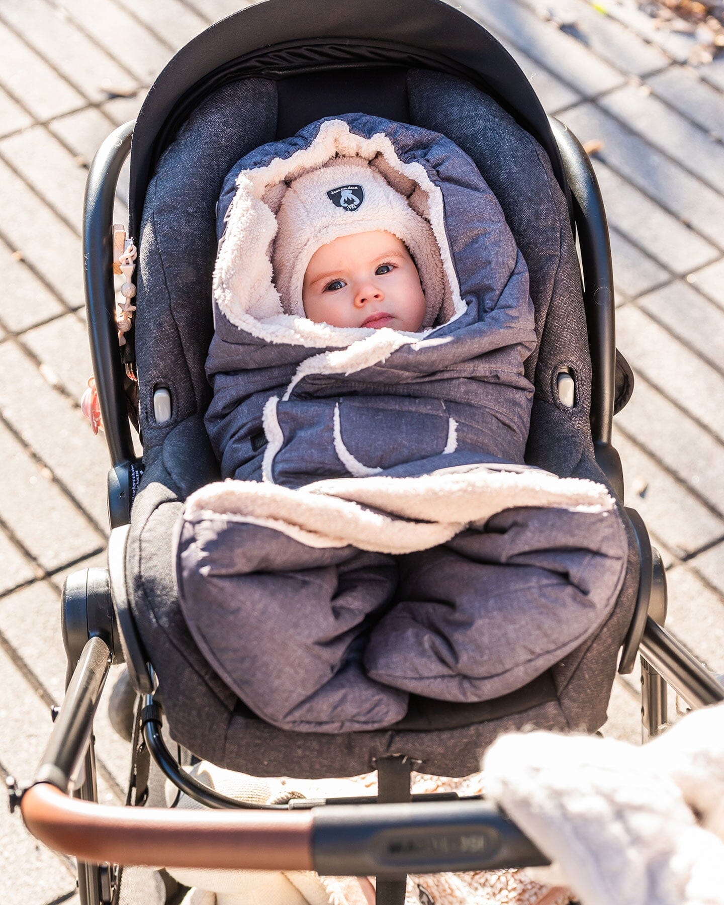 Snuggly Wrap Argent Blanc Pour Siège Auto Et Poussette