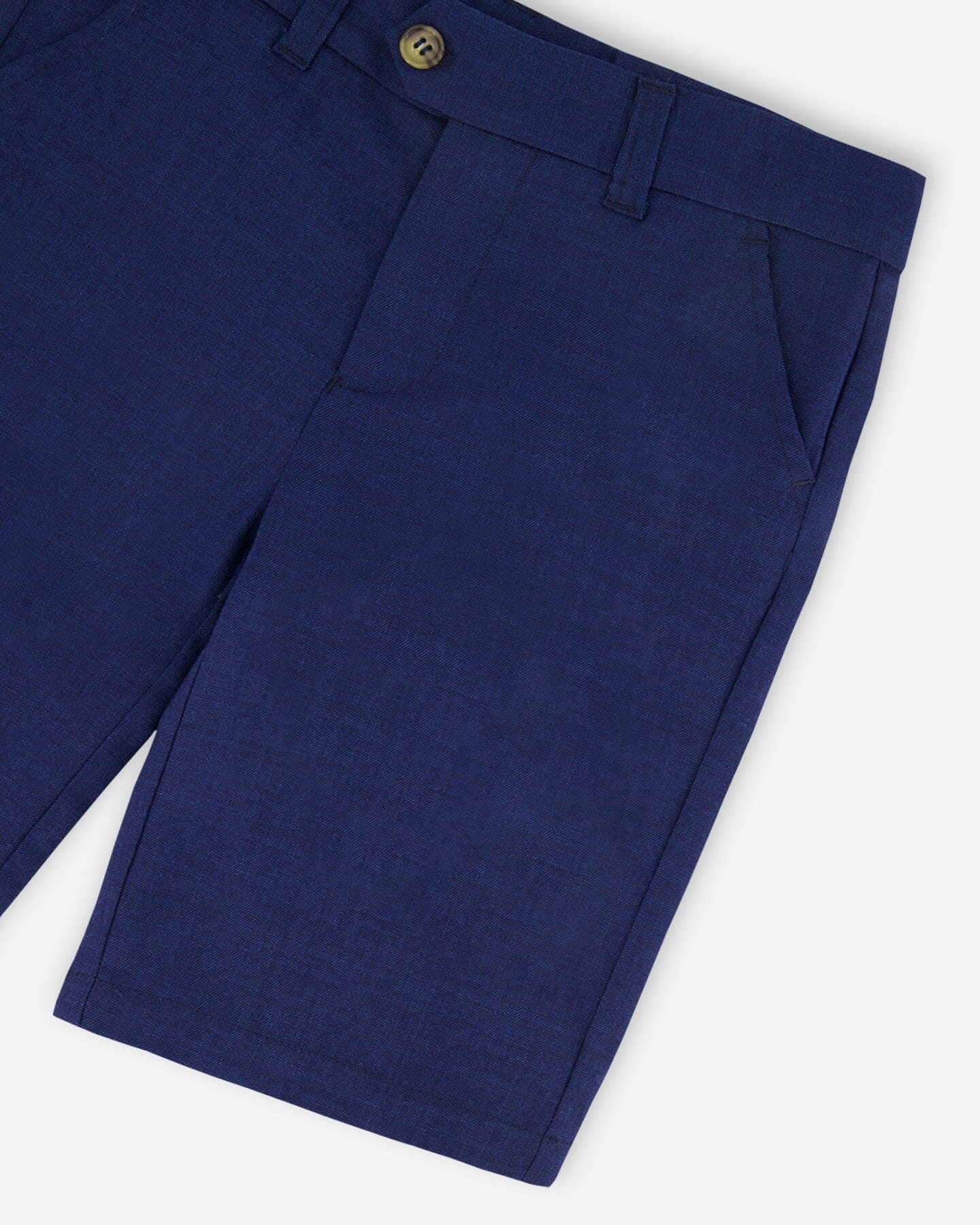Short ample à poches obliques bleu marine