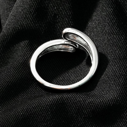 GARUVA : Bague moderne abstraite en or blanc (ton argenté) avec solitaire en oxyde de zirconium