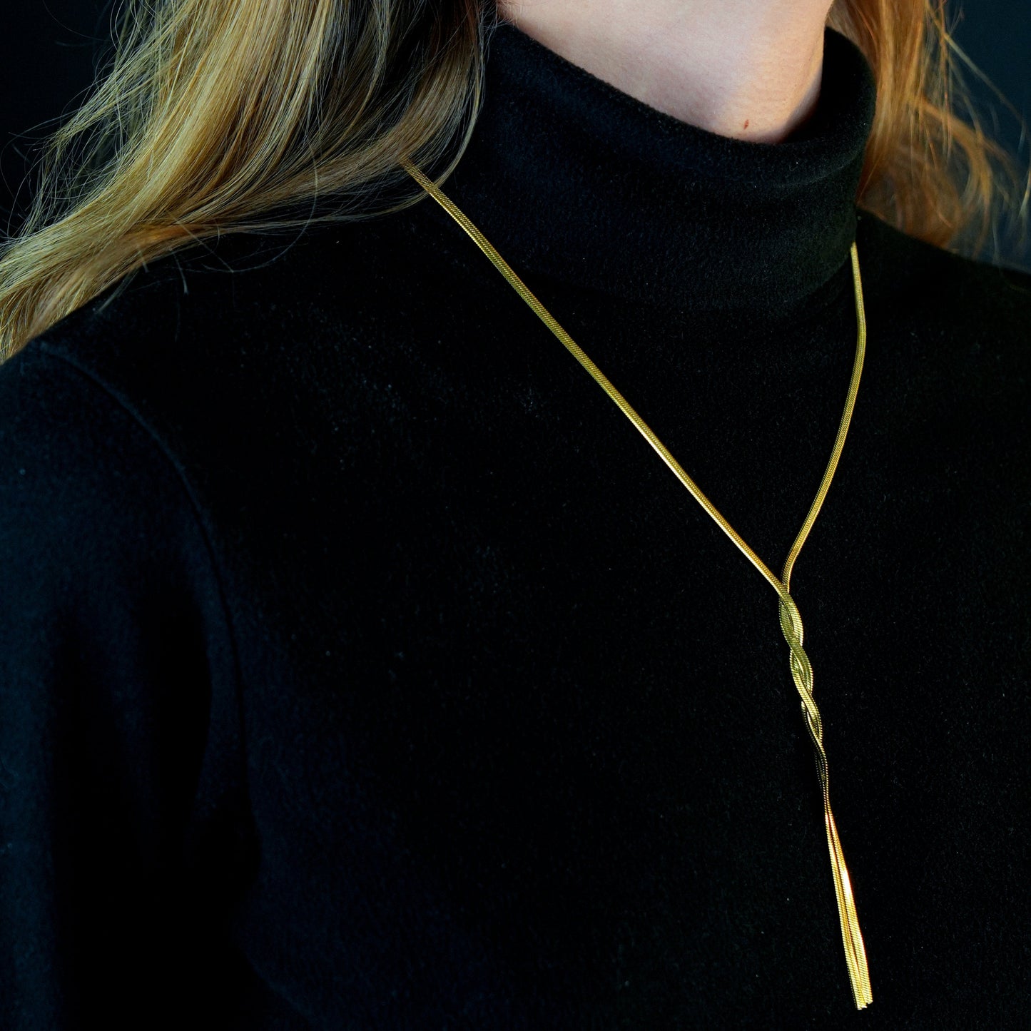 Collier chaîne torsadée type lasso GILMA avec texture peau de serpent