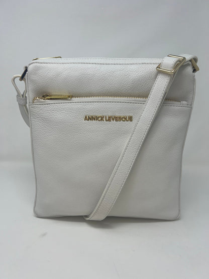 White Leather Crossbody Bag | Gisèle